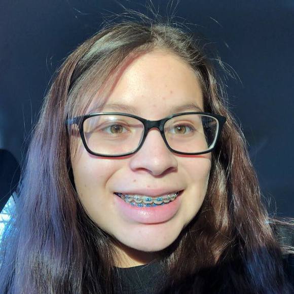 Meet your Posher, Alana - Picture 1 of 1